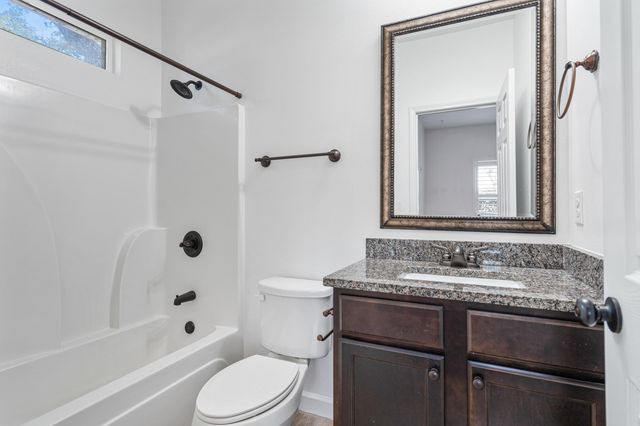 206 Forest Drive, Fort Walton Beach, FL 32547