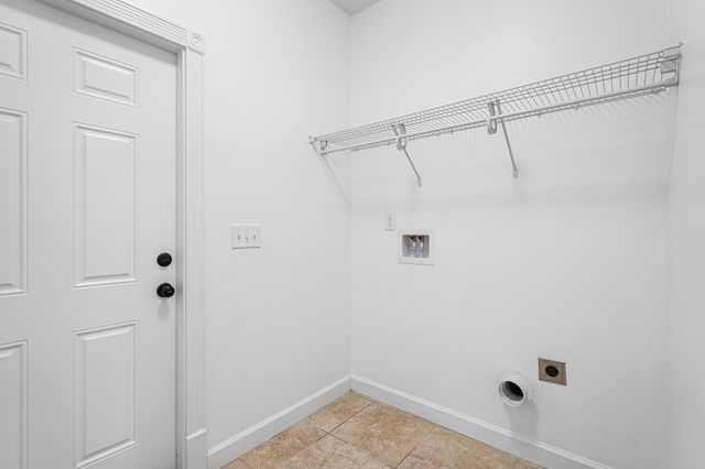 206 Forest Drive, Fort Walton Beach, FL 32547