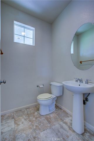 6511 Mello Court, Winton, CA 95388