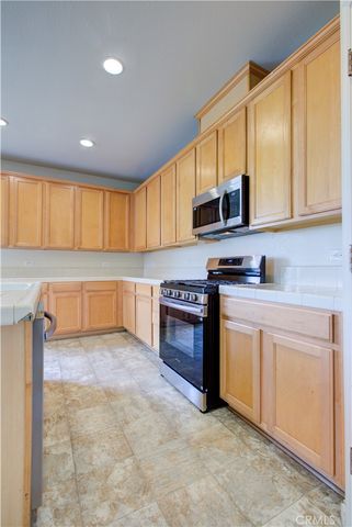 6511 Mello Court, Winton, CA 95388