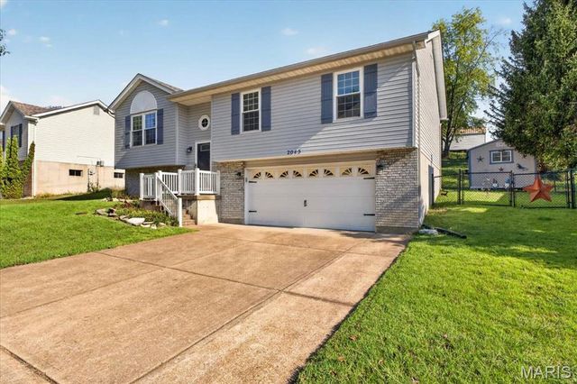 2045 Rosedale Court, Arnold, MO 63010