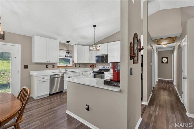 2045 Rosedale Court, Arnold, MO 63010