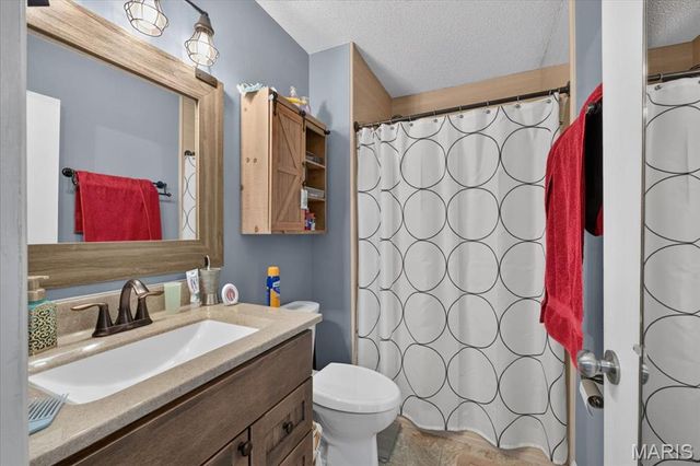2045 Rosedale Court, Arnold, MO 63010