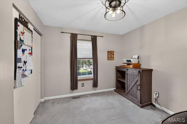 2045 Rosedale Court, Arnold, MO 63010