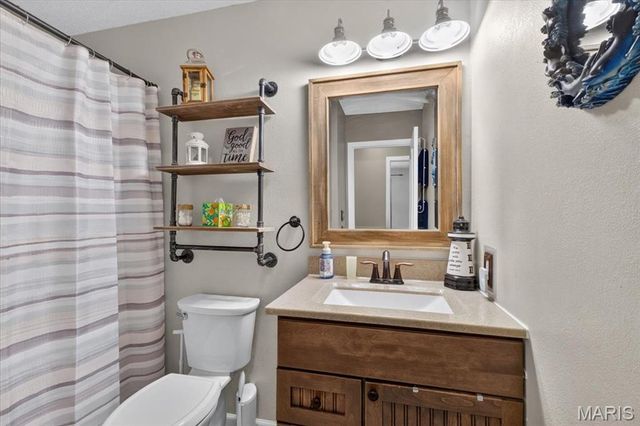 2045 Rosedale Court, Arnold, MO 63010