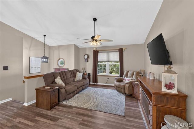 2045 Rosedale Court, Arnold, MO 63010