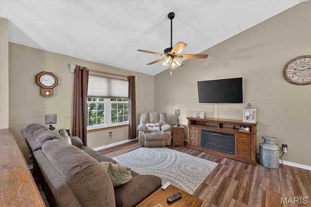 2045 Rosedale Court, Arnold, MO 63010