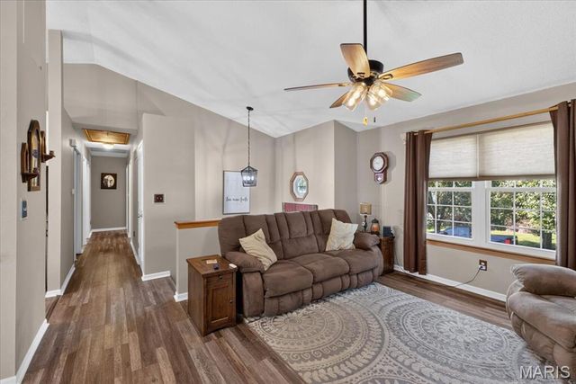 2045 Rosedale Court, Arnold, MO 63010