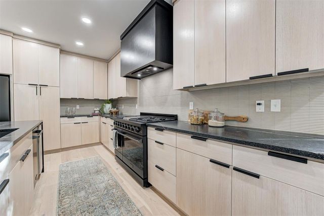 820 NW 67th Street, Oklahoma City, OK 73116