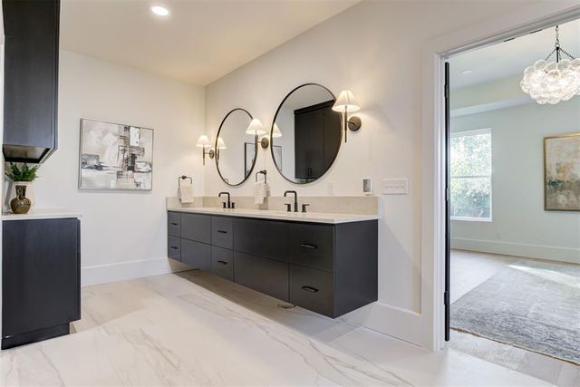 820 NW 67th Street, Oklahoma City, OK 73116