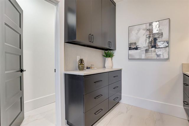 820 NW 67th Street, Oklahoma City, OK 73116