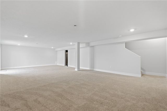 315 Stately Ct, Adams Twp, PA 16059