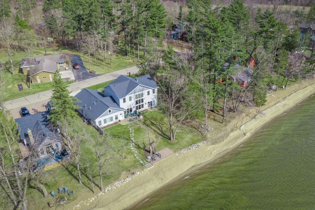 6315 Lavinia Road NE, Bemidji, MN 56601