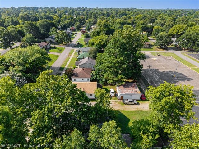 823 N 41st Street, Fort Smith, AR 72903