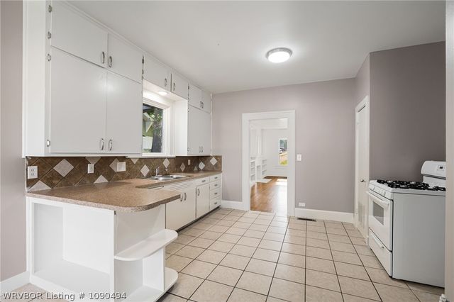 823 N 41st Street, Fort Smith, AR 72903