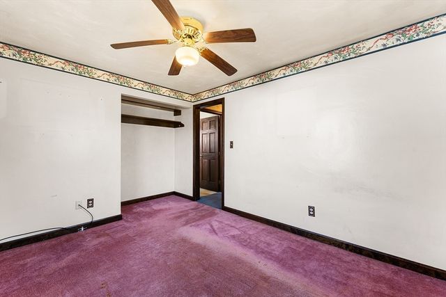 98 Brookfield Dr, Brockton, MA 02302