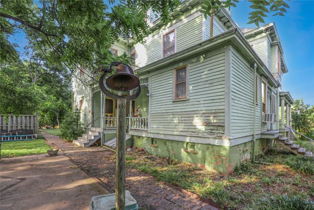 903 Parker Street, Mckinney, TX 75069
