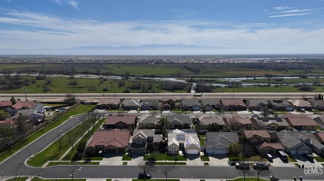 14511 Beach Aster Drive, Bakersfield, CA 93314