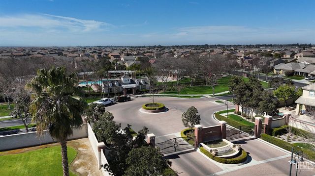 14511 Beach Aster Drive, Bakersfield, CA 93314