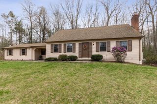 17 Fernwood Lane, Somers, CT 06071