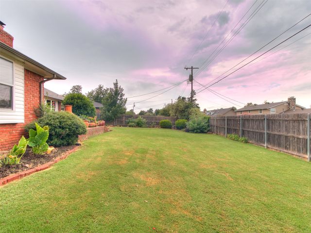 6445 Sterling, Oklahoma City, OK 73132