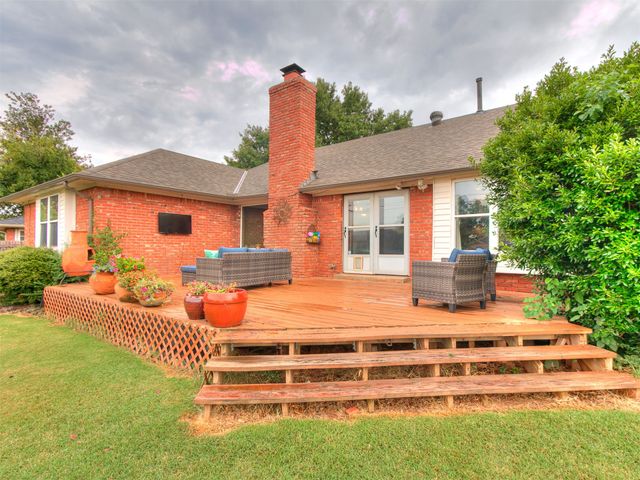 6445 Sterling, Oklahoma City, OK 73132