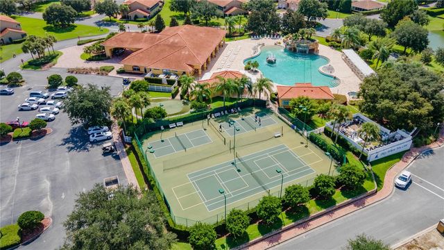 5308 BOWLINE COURT, Oxford, FL 34484