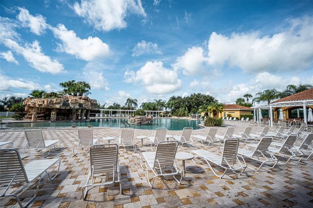 5308 BOWLINE COURT, Oxford, FL 34484