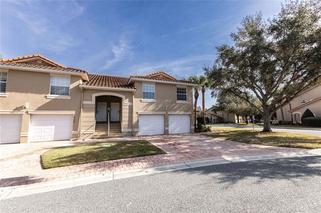 5308 BOWLINE COURT, Oxford, FL 34484