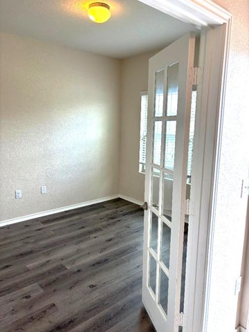 3804 NW Alpine Autumn DR, Austin, TX 78744