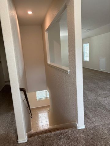 3804 NW Alpine Autumn DR, Austin, TX 78744