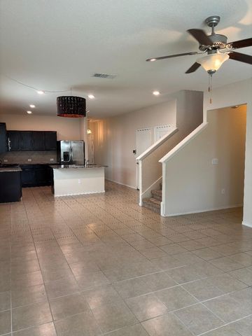 3804 NW Alpine Autumn DR, Austin, TX 78744