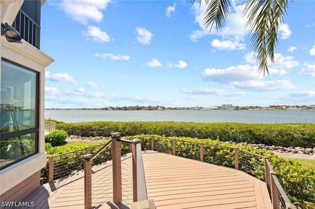 1301 Chesapeake AVE 1B, Naples, FL 34102