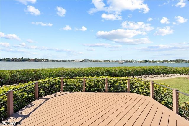 1301 Chesapeake AVE 1B, Naples, FL 34102
