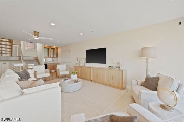 1301 Chesapeake AVE 1B, Naples, FL 34102