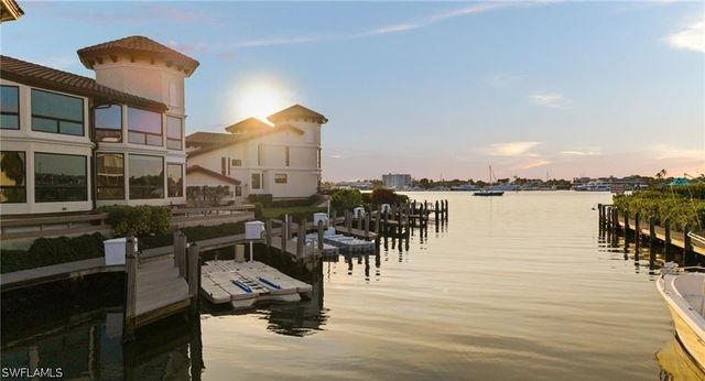 1301 Chesapeake AVE 1B, Naples, FL 34102