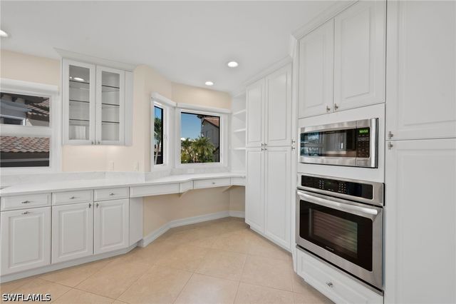 1301 Chesapeake AVE 1B, Naples, FL 34102