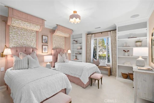 1 Cypress Point Lane, Newport Beach, CA 92660