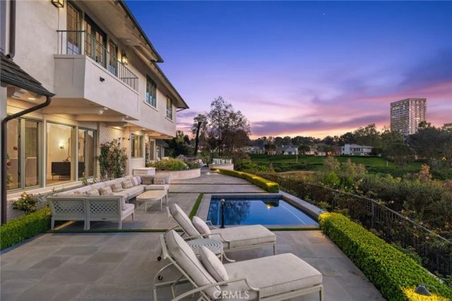 1 Cypress Point Lane, Newport Beach, CA 92660