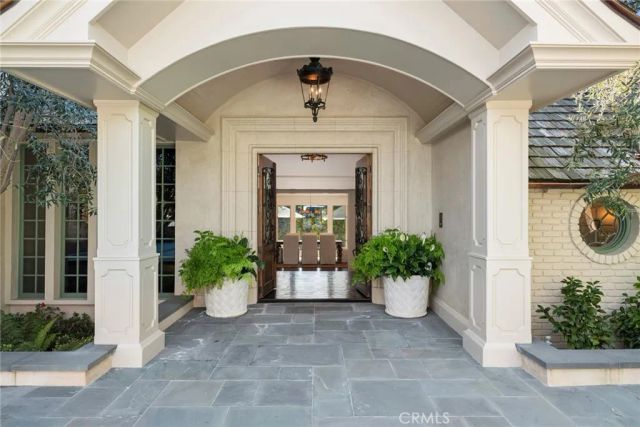 1 Cypress Point Lane, Newport Beach, CA 92660