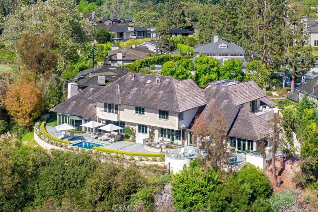 1 Cypress Point Lane, Newport Beach, CA 92660