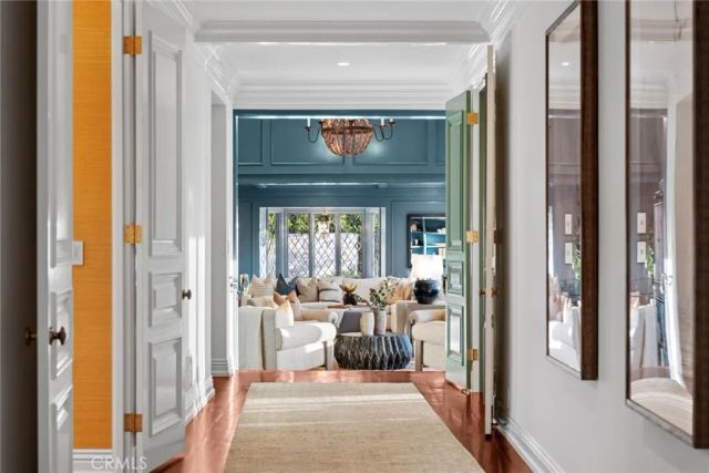 1 Cypress Point Lane, Newport Beach, CA 92660