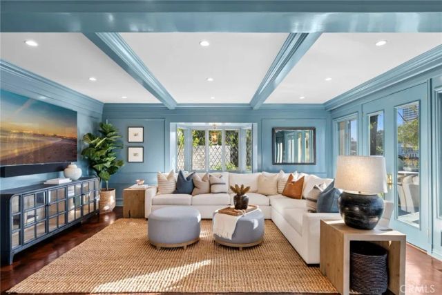 1 Cypress Point Lane, Newport Beach, CA 92660