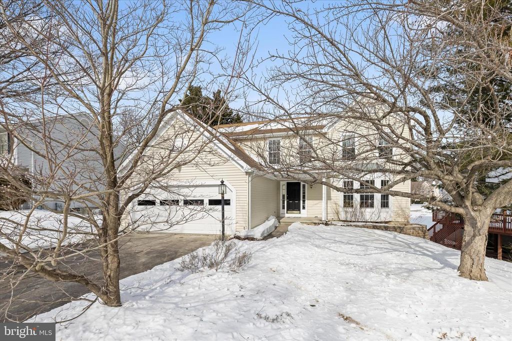 3 THISTEL DELL CT, Owings Mills, MD 21117