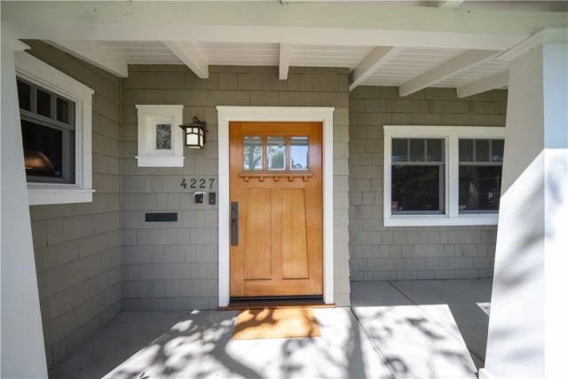 4227 Bellaire Avenue, Studio City, CA 91604