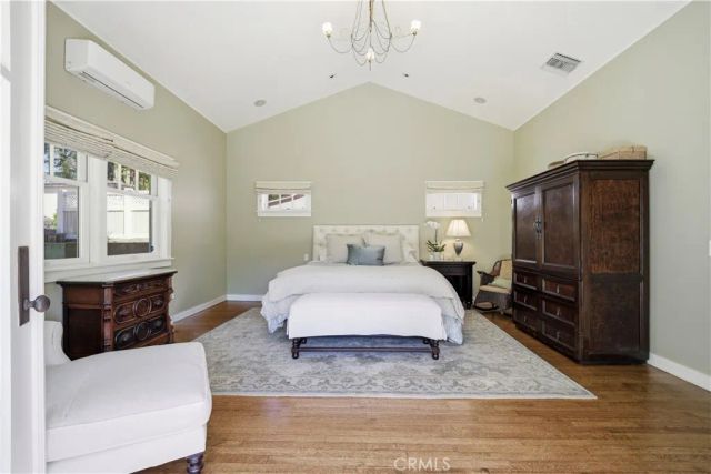 4227 Bellaire Avenue, Studio City, CA 91604