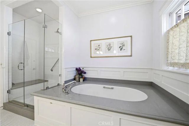 4227 Bellaire Avenue, Studio City, CA 91604