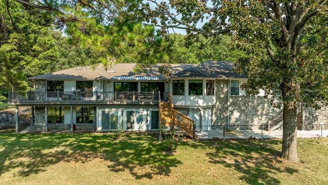 2720 Thompson Road, Grove, OK 74344