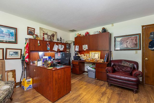 2720 Thompson Road, Grove, OK 74344