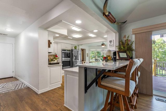 2720 Thompson Road, Grove, OK 74344